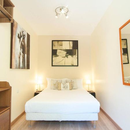 Elegant Apt W/2 Terraces/Mins To Beach & Shops Antibes Extérieur photo
