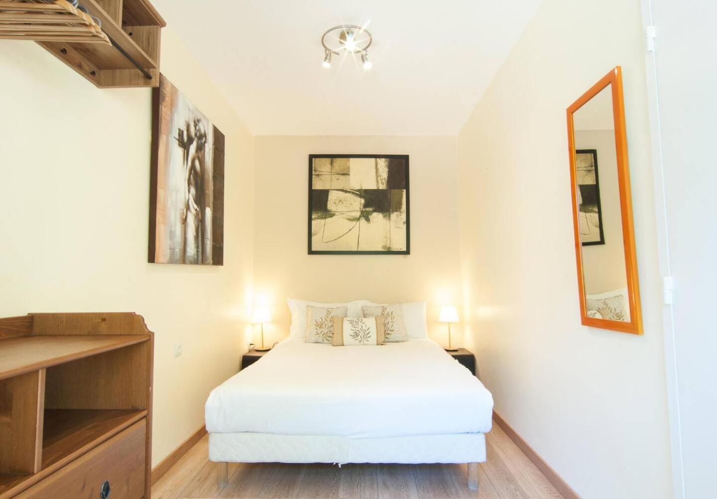Elegant Apt W/2 Terraces/Mins To Beach & Shops Antibes Extérieur photo